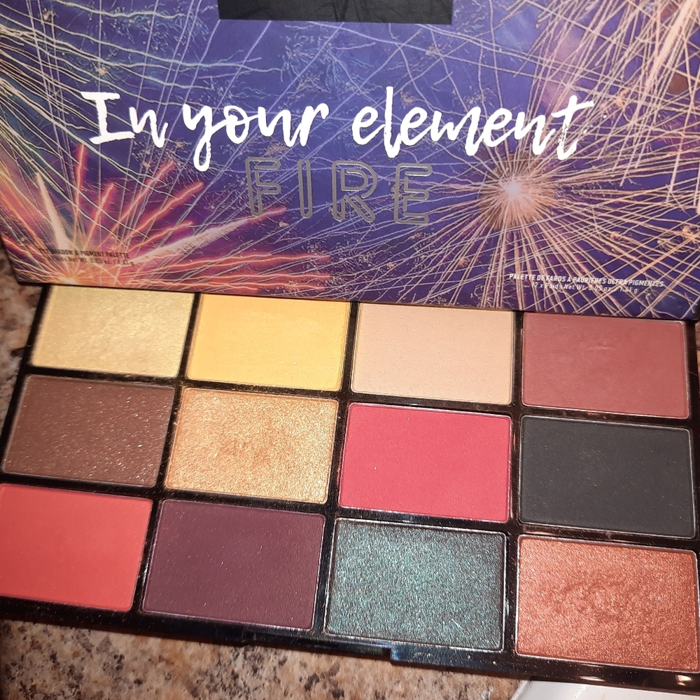 Nyx eyeshadow